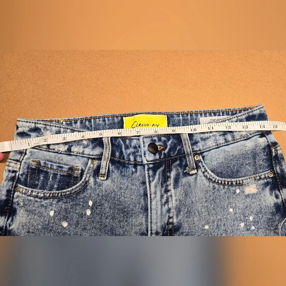 Circus NY high rise slim straight jeans, size 26 - Picture 3 of 4